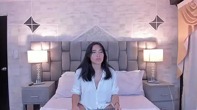 Starbutterflyy_ on StripChat 