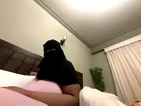Submissive_Arab on StripChat