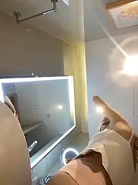 Sunflower-77 on StripChat