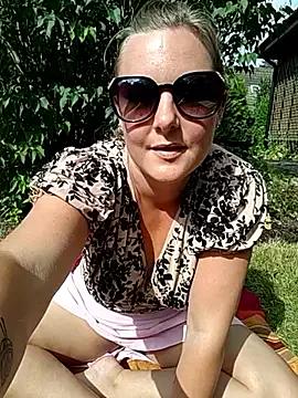 Freechat SwedishJennifer on StripChat