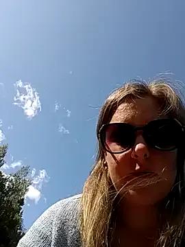 Freechat SwedishJennifer on StripChat