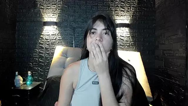 Sweet-Monica on StripChat 