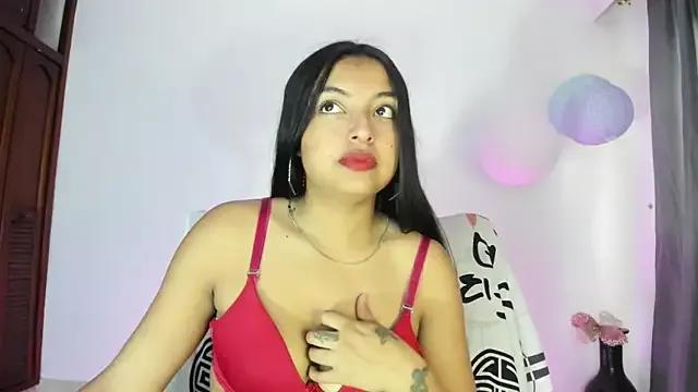 sweet_cinamon on StripChat 
