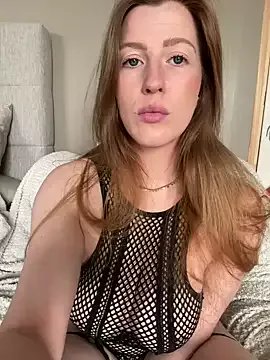 Sweety_Foxy69 on StripChat