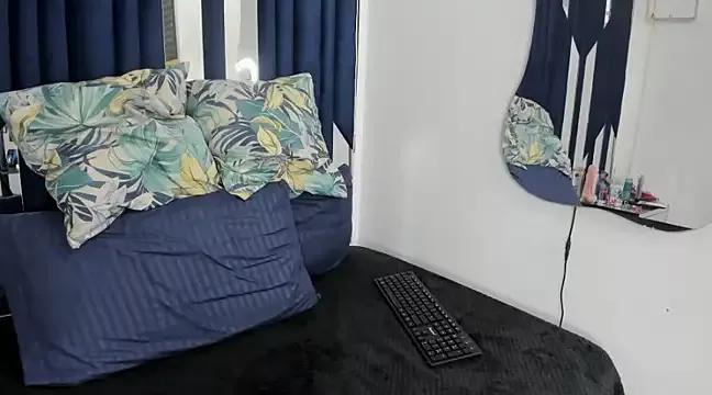 tairaht on StripChat 