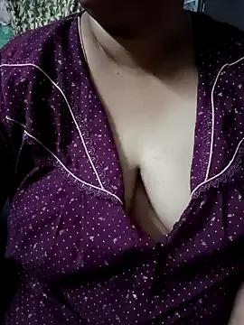 Tamil-jasmin3 on StripChat 