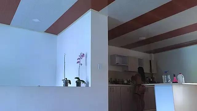 tatiana_big_ass_boobs on StripChat