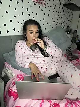 tempzzz12 on StripChat