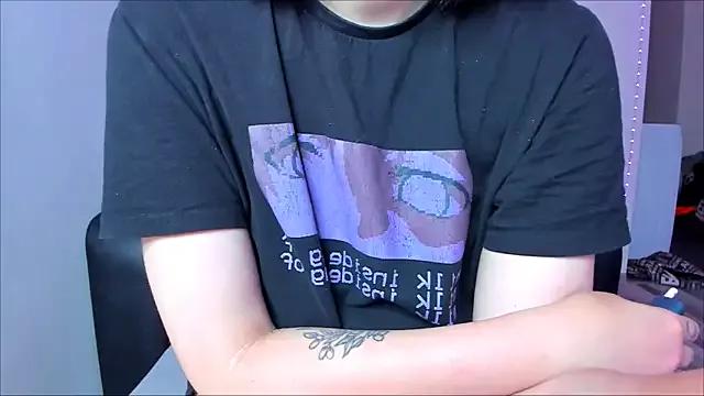 tenebris on StripChat