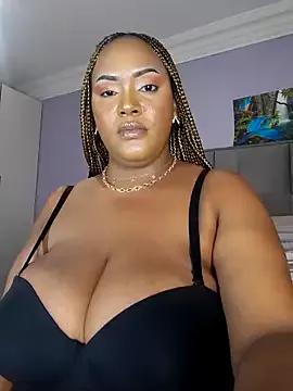 Thasha8 on StripChat