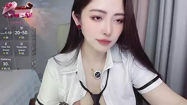 tiantian-8888 on StripChat 