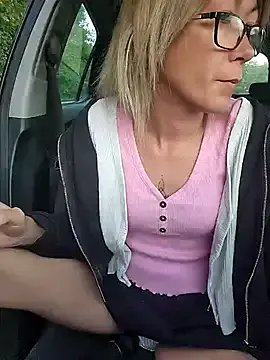 Freechat Timide_girl17 on StripChat