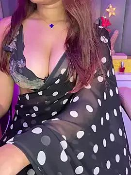 trishamadhu01 on StripChat 