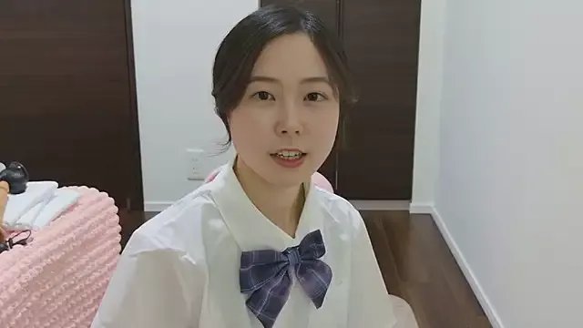 Offline tsumugi_0721 on StripChat