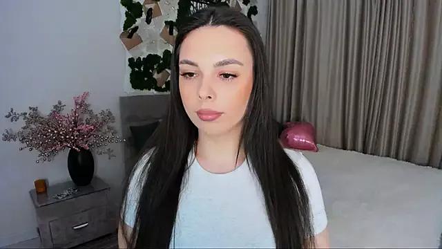 UnforgettableStarfall on StripChat 
