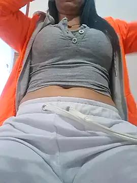 VALERY-03_ on StripChat