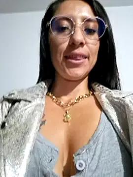 VALERY-03_ on StripChat