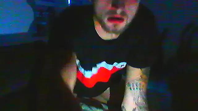 Freechat wariacik0024 on StripChat