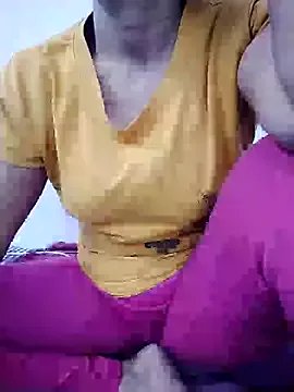 Freechat wildsakhi on StripChat