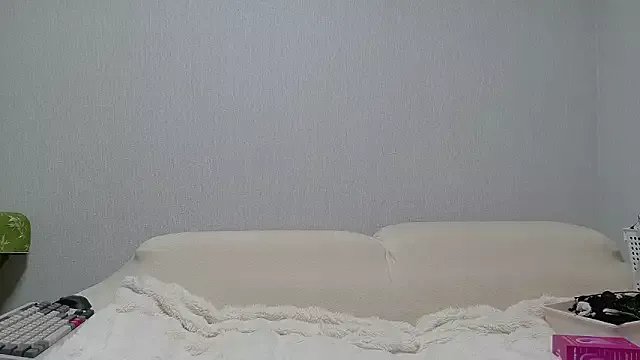 Freechat winter11 on StripChat