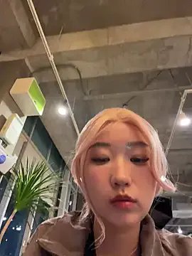 Freechat winter11 on StripChat