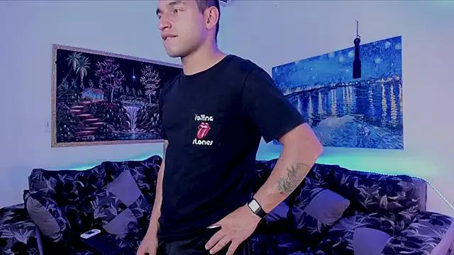 xXHot_MalesXx on StripChat 