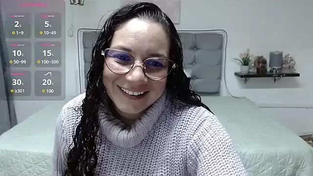 Zamy_xx on StripChat 