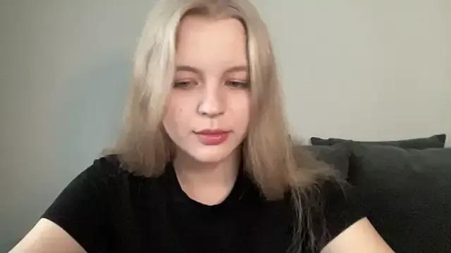 Zara__Doll on StripChat