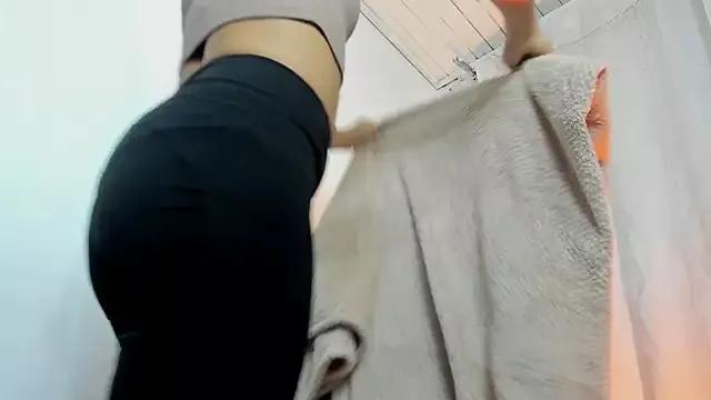Zara_dulce on StripChat 