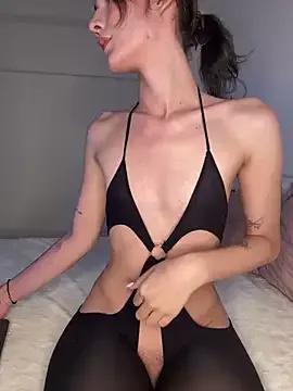 Zoe_Wolf on StripChat