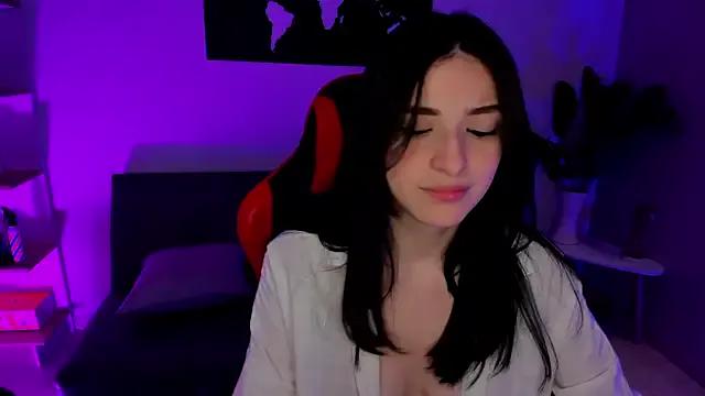 ZoeValencia1 on StripChat