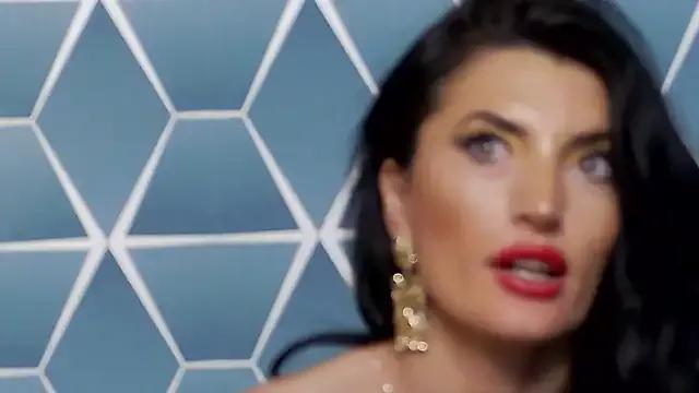 zoeylarkens on StripChat